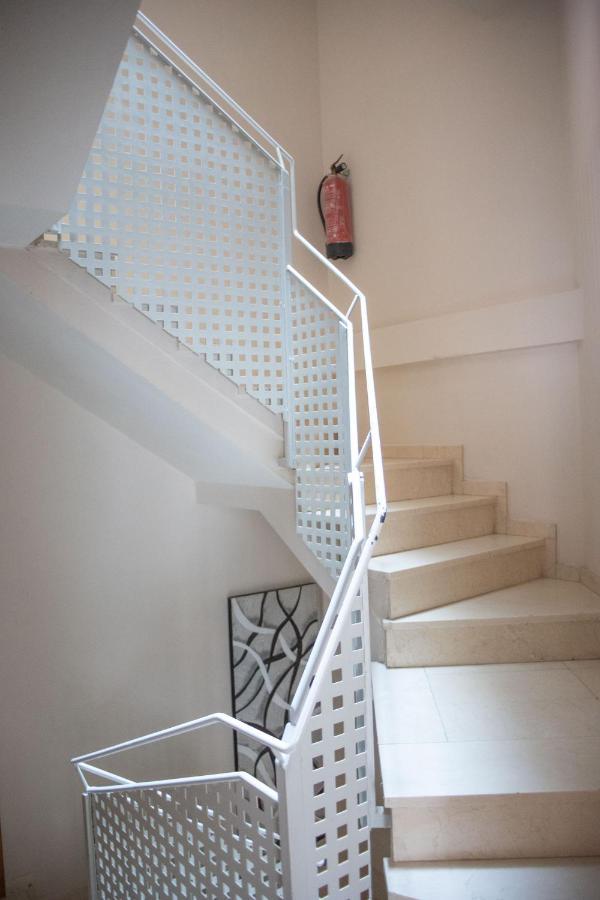 Apartamentos La Llum Аликанте Екстериор снимка