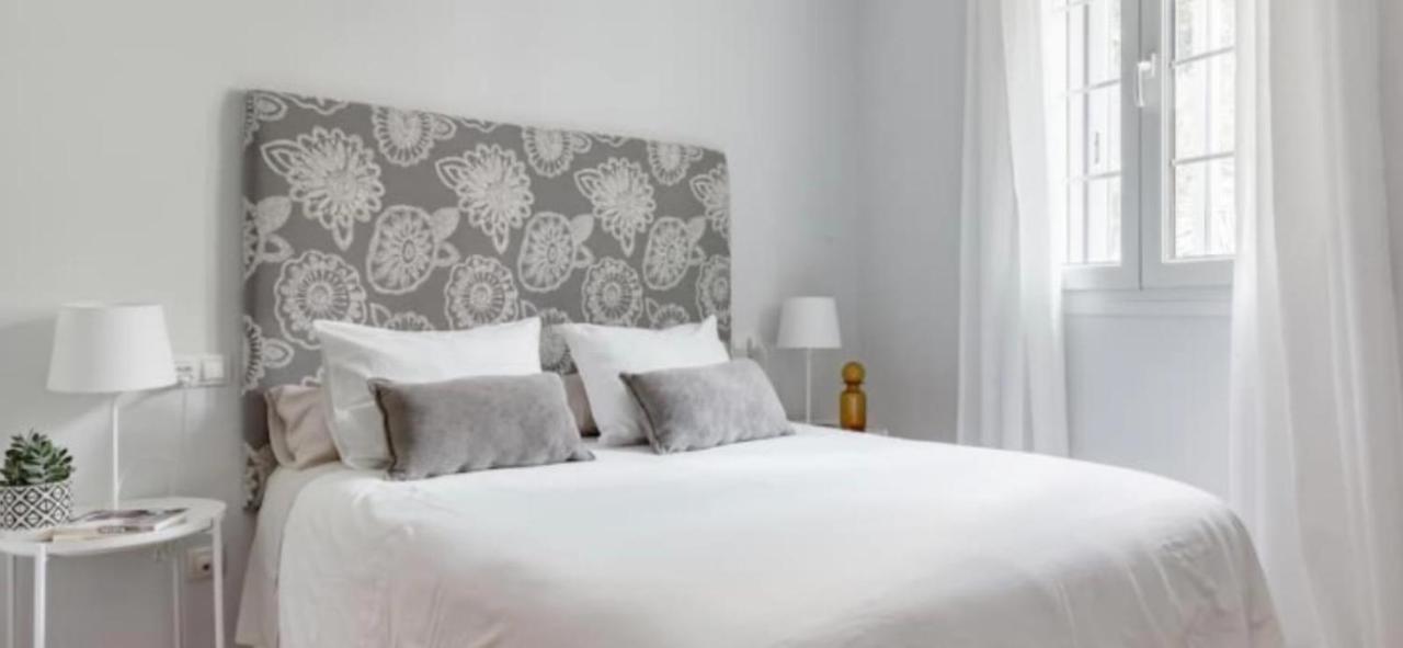 Apartamentos La Llum Аликанте Екстериор снимка